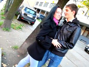 Die fabelhafte Pornodarstellerin Lisa Smiles in der besten College-,