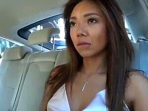 Trivei nach muni ths meats sto taxi