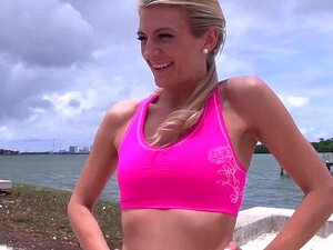 TheRealWorkout fit blonde babe hardcore seks gezichtszaad