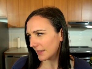 Ich ficke deine versaute Stiefmutter, ich würde gerne die Nachbarin