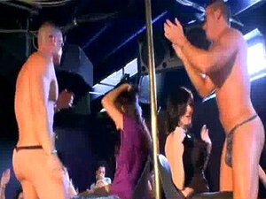 34 Сјајно! Ове варљиве курве желе курац