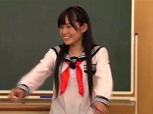 Glorreiche Süße Yui Kasugano bekommt Mund. Behaarte Muschi