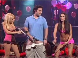 Öffentliches Fernsehen nackt 1. Öffentliches Fernsehen nackt 1