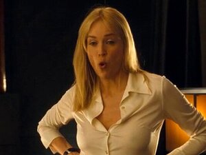 Sharon Stone nackt - Basic Instinct 2 - 2006. Sharon Stone in einer