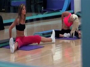 Legal Age Cutie wechselt die Positionen bei Weenie