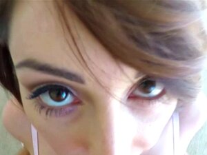 Christiana hat Sex mit ihrem Masseur, gefilmt in POV mit