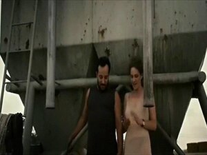 Hagar Ben Asher eksplisiittisiä seksikohtauksia