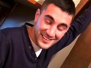 Gruppensex-Video mit europäischer Fick-Action und Analfreude,