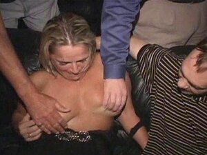Berfday bitch anal hora i porrteater