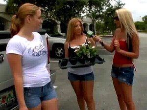 Sexy wilde Tussi wird dafür bezahlt, 6 zu ficken