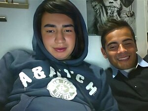 Hetero jongens voeten op webcam #56
