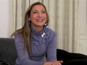 Außergewöhnlich gutes Schwanzreiten. Babe teilt wilde Freuden, indem