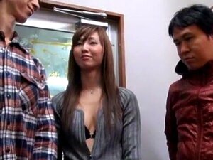 Erstaunliches japanisches Model Kurumi Wakaba in exotischer