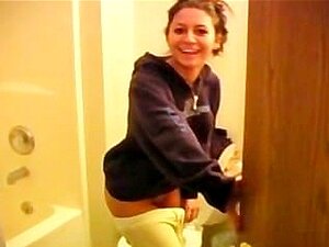 Raven Riley - Suihinotto Vessassa - @Uber Chix