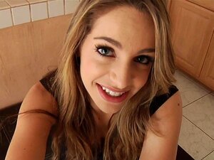 La carina Kimmy Granger - Ragazza calda e sexy