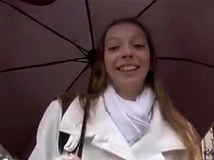 Ihr straffer Körper war für harten Sex gemacht, wenn es in der