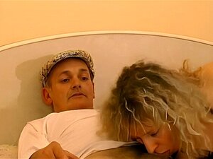 Französische BBW wird in einem Dreier mit Papy Voyeur sodomisiert