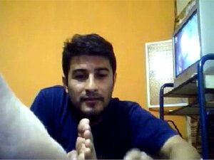 Hetero-Typenfüße auf Webcam #137. Hetero-Typenfüsse auf Webcam #137