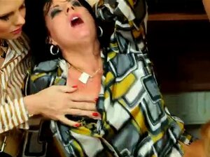 Piss-trinkende Huren ficken