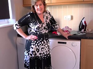 stieftante Judy's XXX - Deine kurvige Reife Hausfrau Frau Kugar