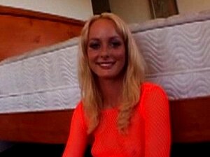 Mädels, in Gangbang & Cum-Schlucken 61
