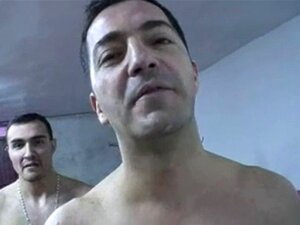 Spanischer Gangbang