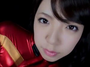 Ayane Okura in Schönem Milchigem Cosplay-Mädchen Teil 1.1
