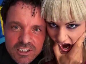 Extreme tiefe Analsex-Lektion, verrückte blonde Babe liebt extreme