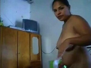 Du hast schon das Bett kaputt gemacht! Busige Mexikaner ficken! Busige