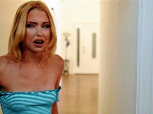 Stiefmutter Sheena Ryder und Stiefschwester Chloe Cherry finden ihren