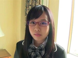 Asiatische Süße wird vollgespritzt. Asiatische Süße wird