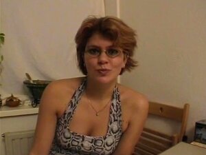Ова врућа мама се јебе жестоко - Јулиа