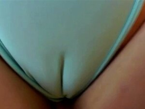 Fetissi ho kanssa butt plug