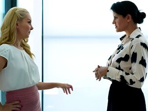 Vierer Fick Therapiesitzung mit Aaliyah und Penny