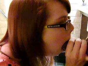 Jennifer Bliss in Before You Shower. Ich überraschte meine neue