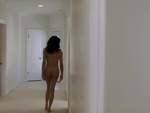 Ladyboy barnvakt blir röv knullad av en chef i tvättmaskin