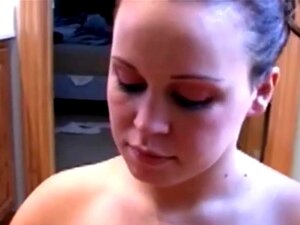 Riesige Riesige Natürliche Titten Handjob