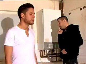 Homo blanke mannen met haarporno en jongen xxx