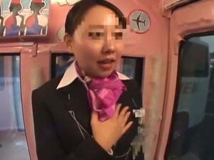 Otrolig japansk hora Aoki Misora, Reiko Asahina i Exotisk Röv, Bil