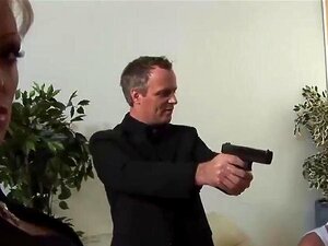 Schau dir eine verrückte Cops & Orgie an, die jetzt im Gefängnis