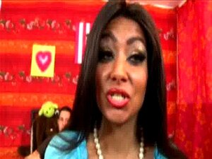 Ivannahin karvainen pillu