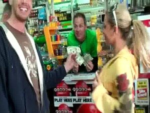 Секс плаћа моје рачуне 7