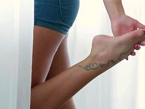 21Sextury XXX Видео: Дивно. Ђина Девин је