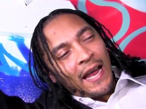 Chanel Preston bekommt eine riesige Ladung ins Gesicht von einem BBC