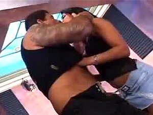 Brasilianische Pornosammlung mit anal-liebenden Nutten, Szenen in