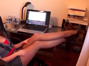 Bruine panty masturbatie 20