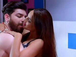 Sautan Saheli 2024 Hindi Porno Web Serie Folge 4