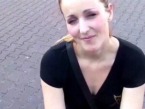 Süße Mädchen ficken in der Öffentlichkeit