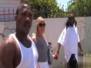 093950-heißer Cuckolding durch grausame Ehefrau -