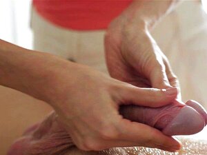 Teeny Lovers - Massage mit großem Happy End